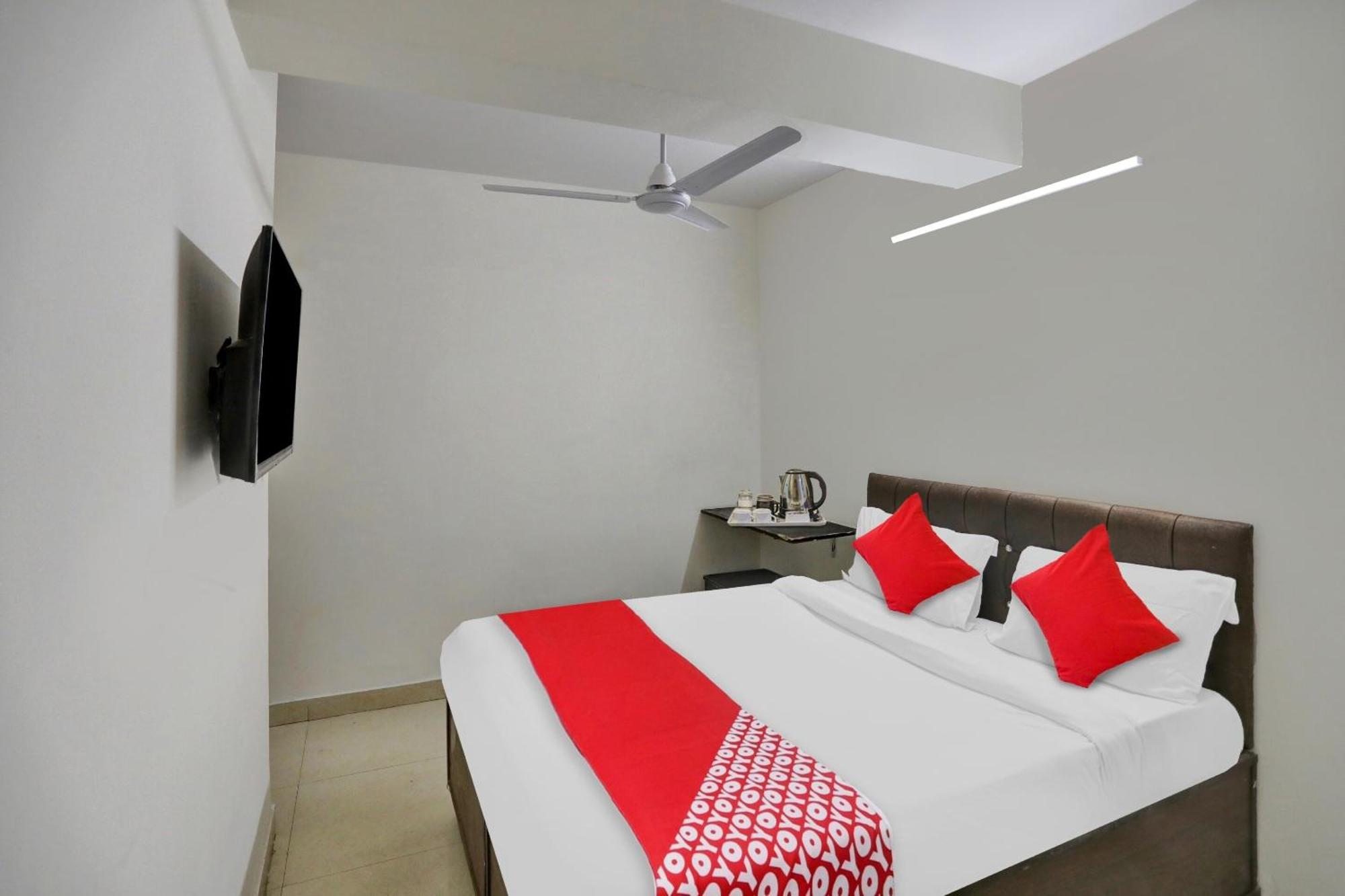 Hotel O Kalkaji Delhi 뉴델리 외부 사진