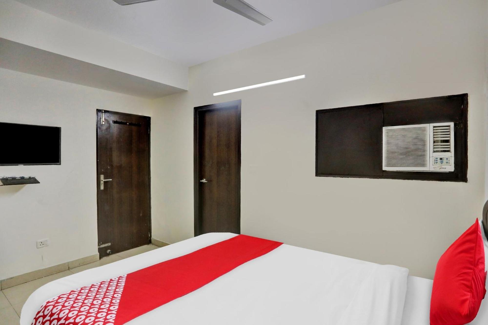 Hotel O Kalkaji Delhi 뉴델리 외부 사진