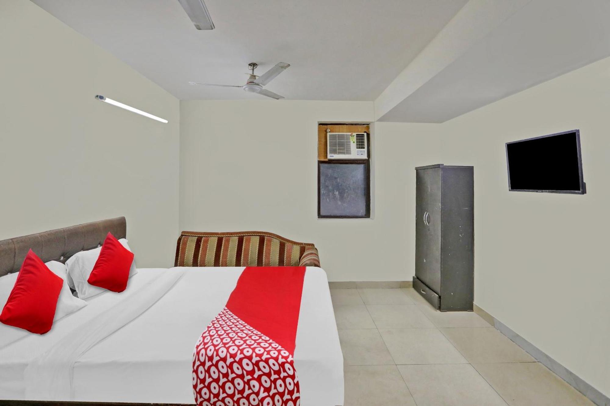 Hotel O Kalkaji Delhi 뉴델리 외부 사진